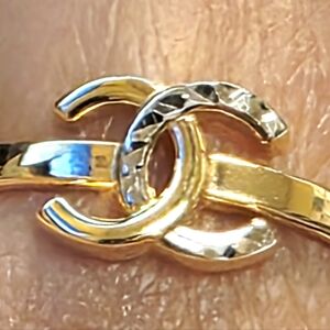 💕18k 2 Tone Gold Double C Ring- Size 8.5